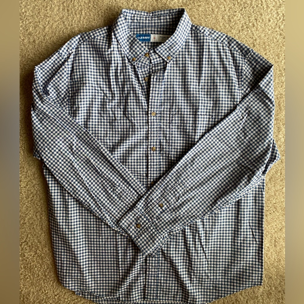 Old Navy Everyday long sleeve button up